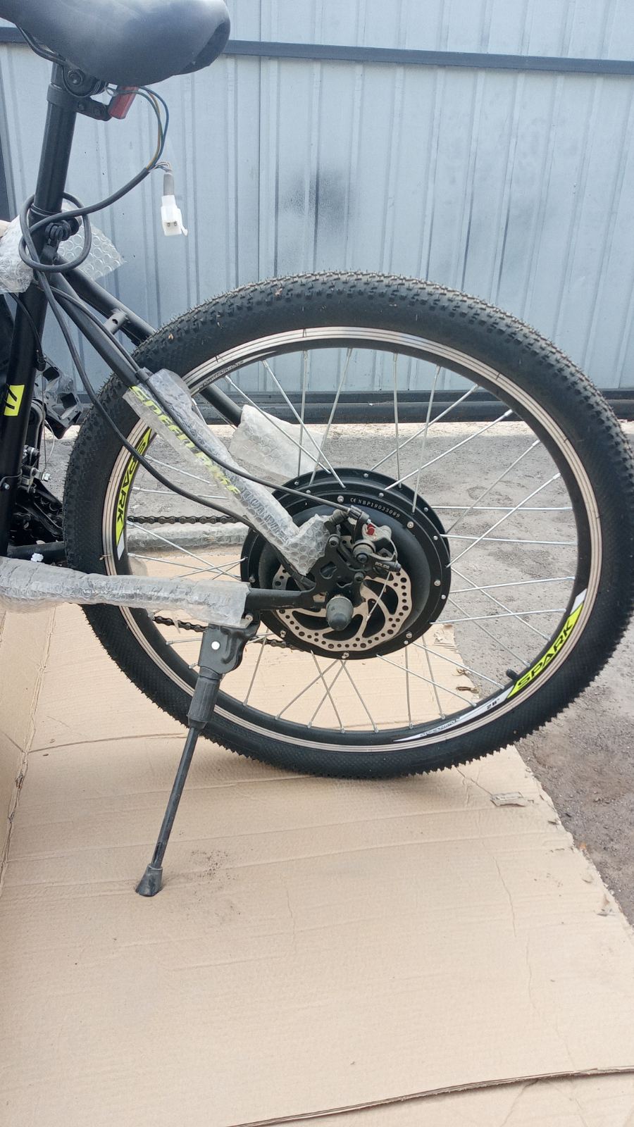 Electric bike 26" wheel, 48V motor 1000W3